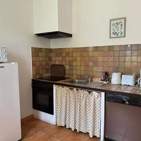 Manade Bec Apartment