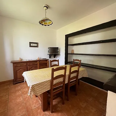 Manade Bec Apartment *