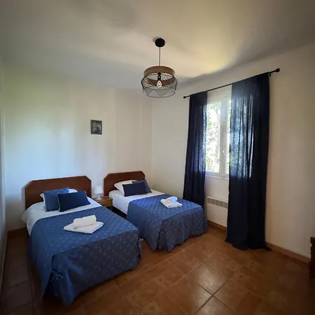 Manade Bec Apartment *