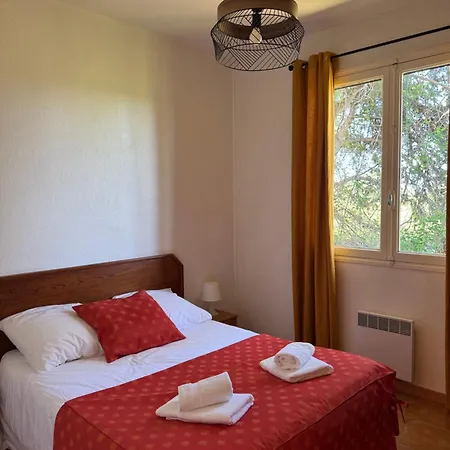 Manade Bec Apartment