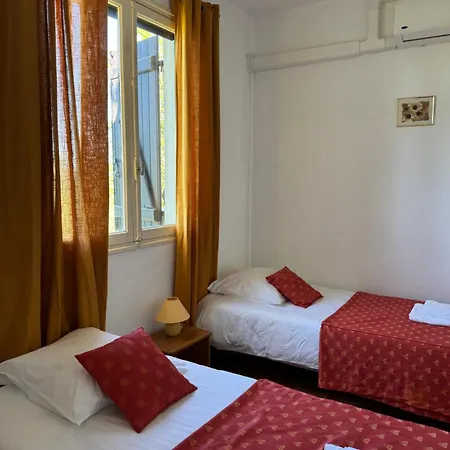 Manade Bec Apartment