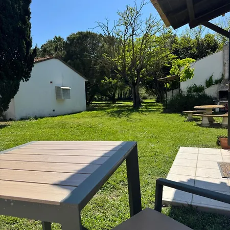 Manade Bec Apartment