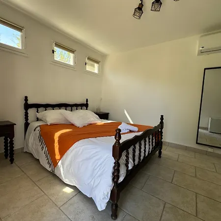 Manade Bec Apartment